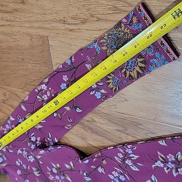 New Sundance Willowherb Thermal Knit Tee in Raspberry - Picture 13 of 14